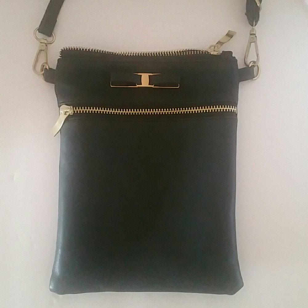 Purse - Picture 2 of 4